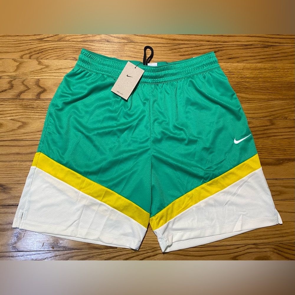 Nike Dri-Fit Icon Basketball Shorts Green Men’s Size Medium New!